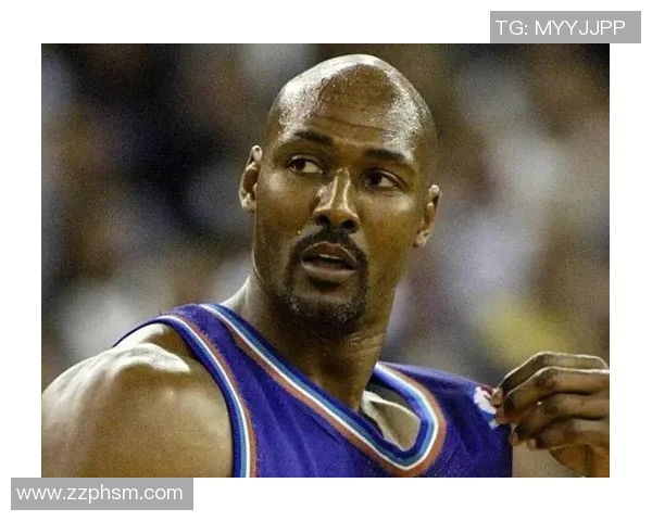 查尔斯巴克利:从篮球巨星到体育评论员的传奇人生与影响力分析 查尔斯巴克利:从篮球巨星到体育评论员的传奇人生与影响力分析