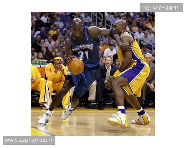 04年湖人对决活塞的经典对抗赛回顾与分析