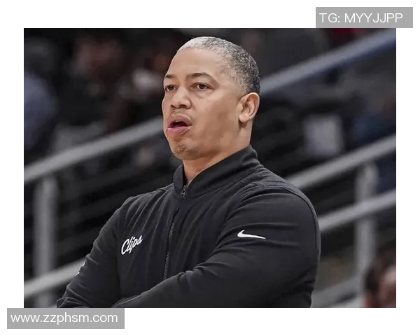 鹈鹕队主帅因私事请辞，球队前景蒙上阴影